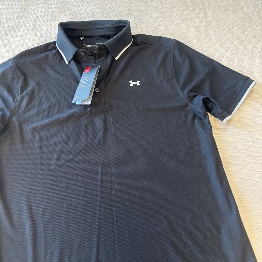Under Armour Mens HeatGear Loose Fit Polo Shirt Black White 1345459 Small NWT